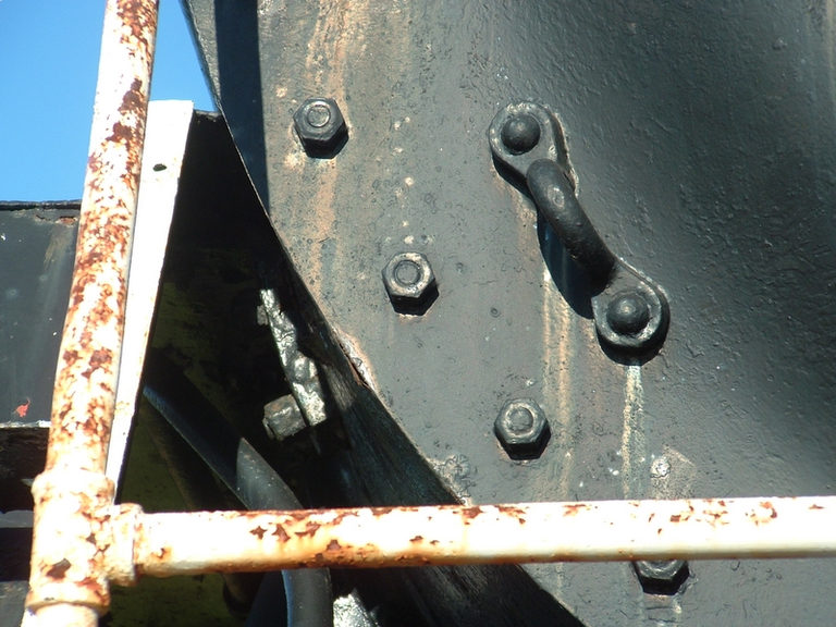 A look at Train 6167 - a little off centre and rather close up.